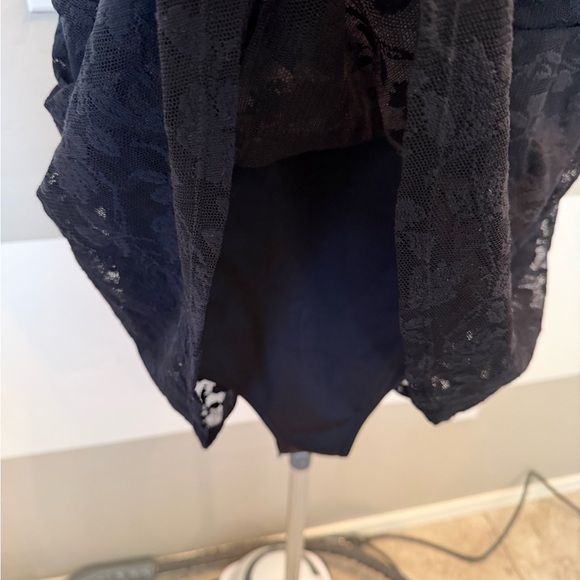 Torrid Black Lace One Piece Swimsuit size 2 - Picture 4 of 11